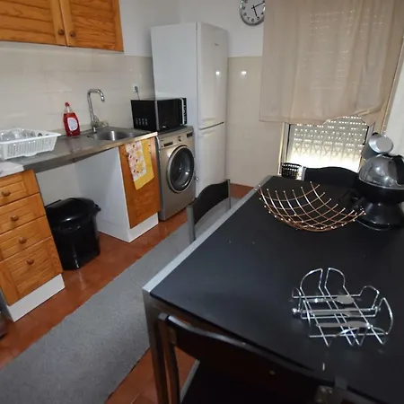 Cascais, 2 Bedroom Near Cascais Shopping